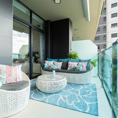 Sunset Drive Deluxe Apartment *